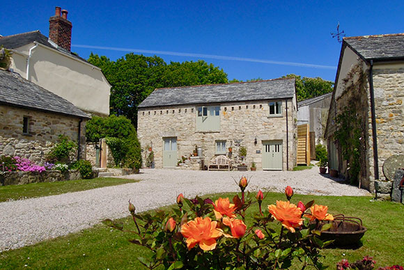 the stables holiday cottage - sleeps 2 - st austell cornwall